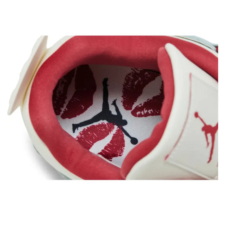 Pantofi jordan 4 retro hv0823-108
